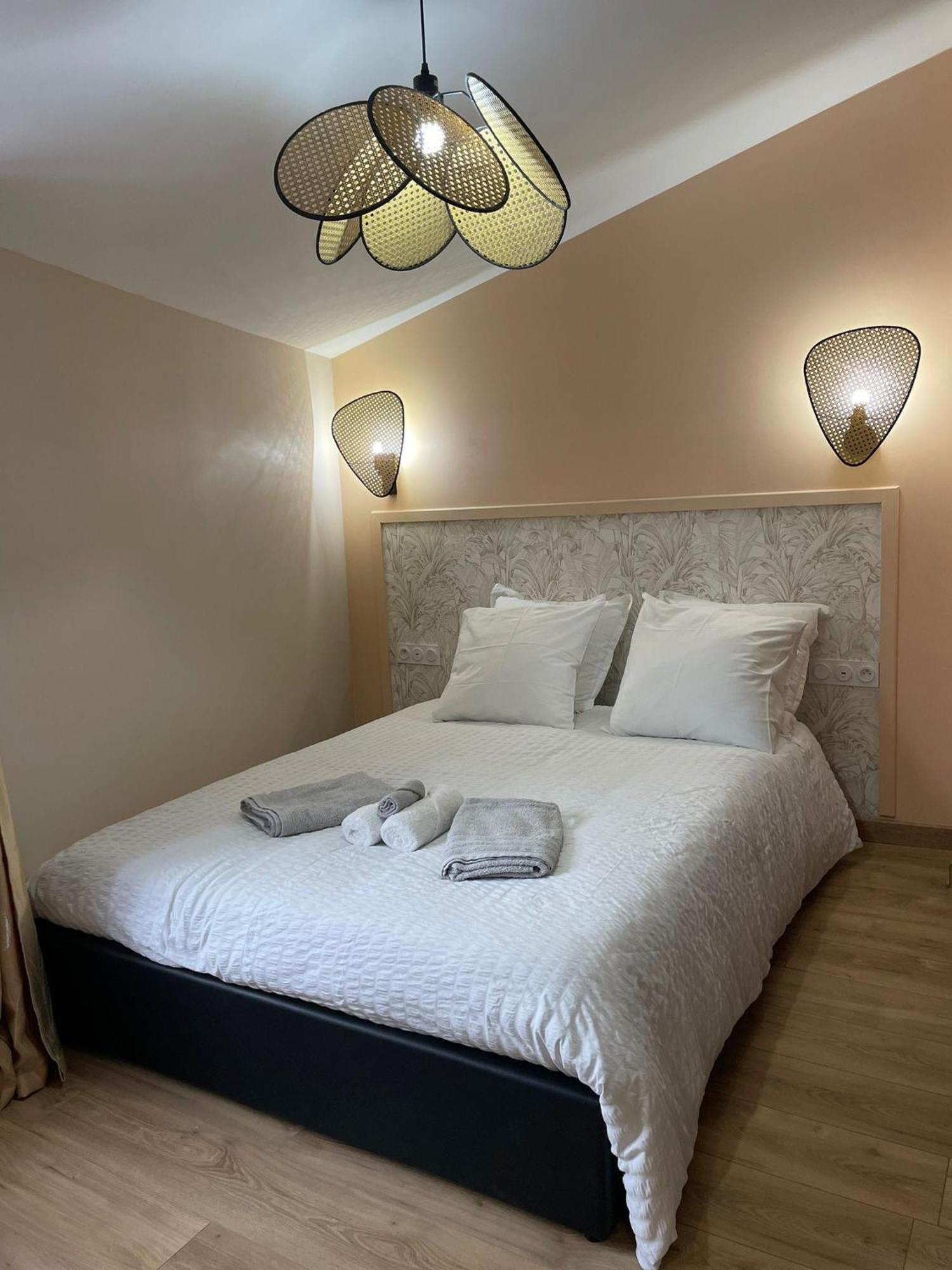 Le Chalouet T2 Petillant Apartment Riom